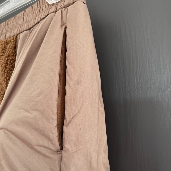 NWT H&M Block-Colored Teddy Joggers Women's Size Small S Tan Fleece High Waist - Picture 5 of 13